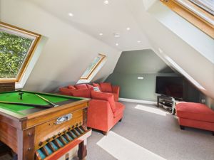 Games Room above Garage- click for photo gallery